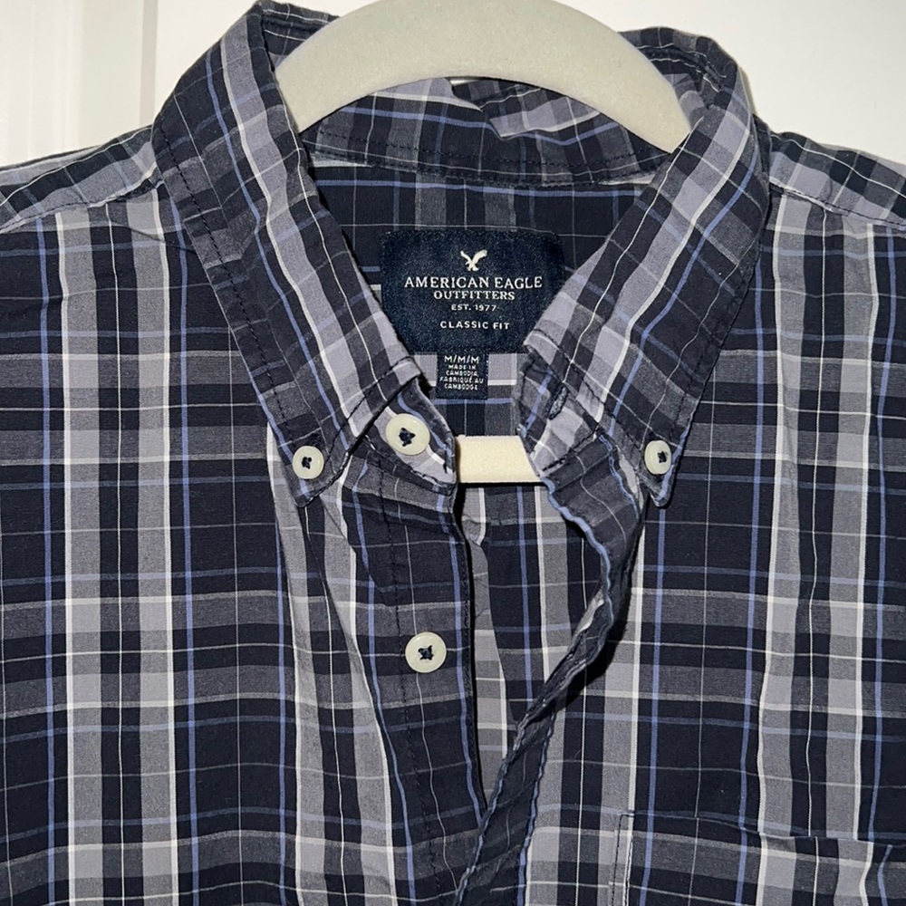 Aeo Black And Grey Pattern Button Down - image 2